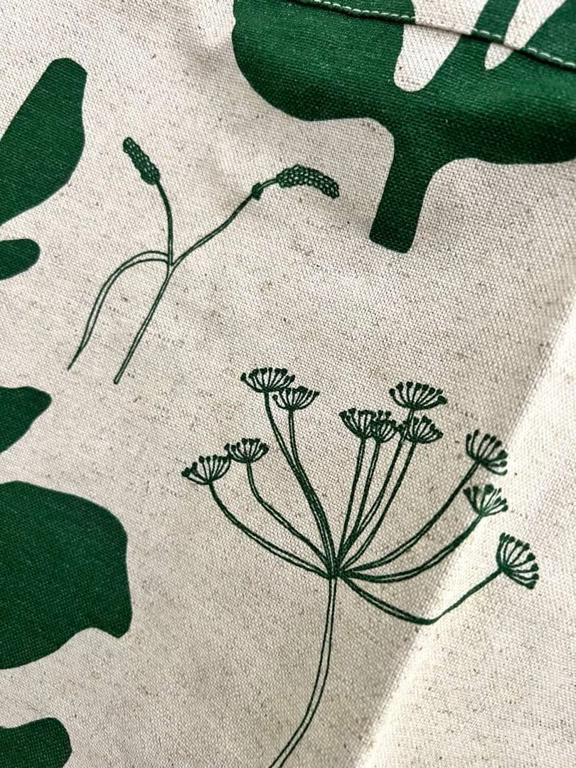 ●新品未使用●マリメッコ　marimekko エプロン　野菜　人気