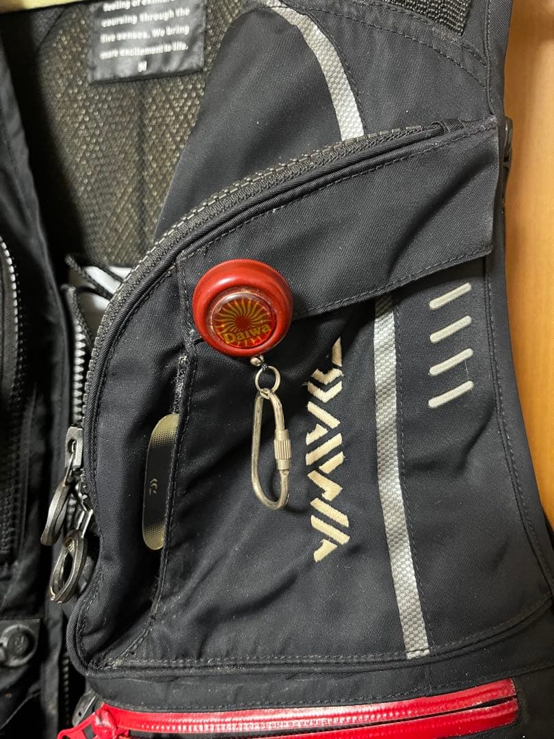 DAIWA トーナメント　ライジャケ　磯　フカセ