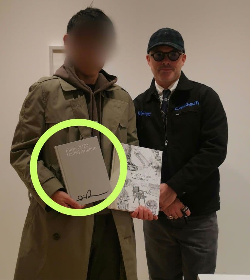 土日限定価格【サイン本】★新品 未読★Daniel Arsham★アーシャム