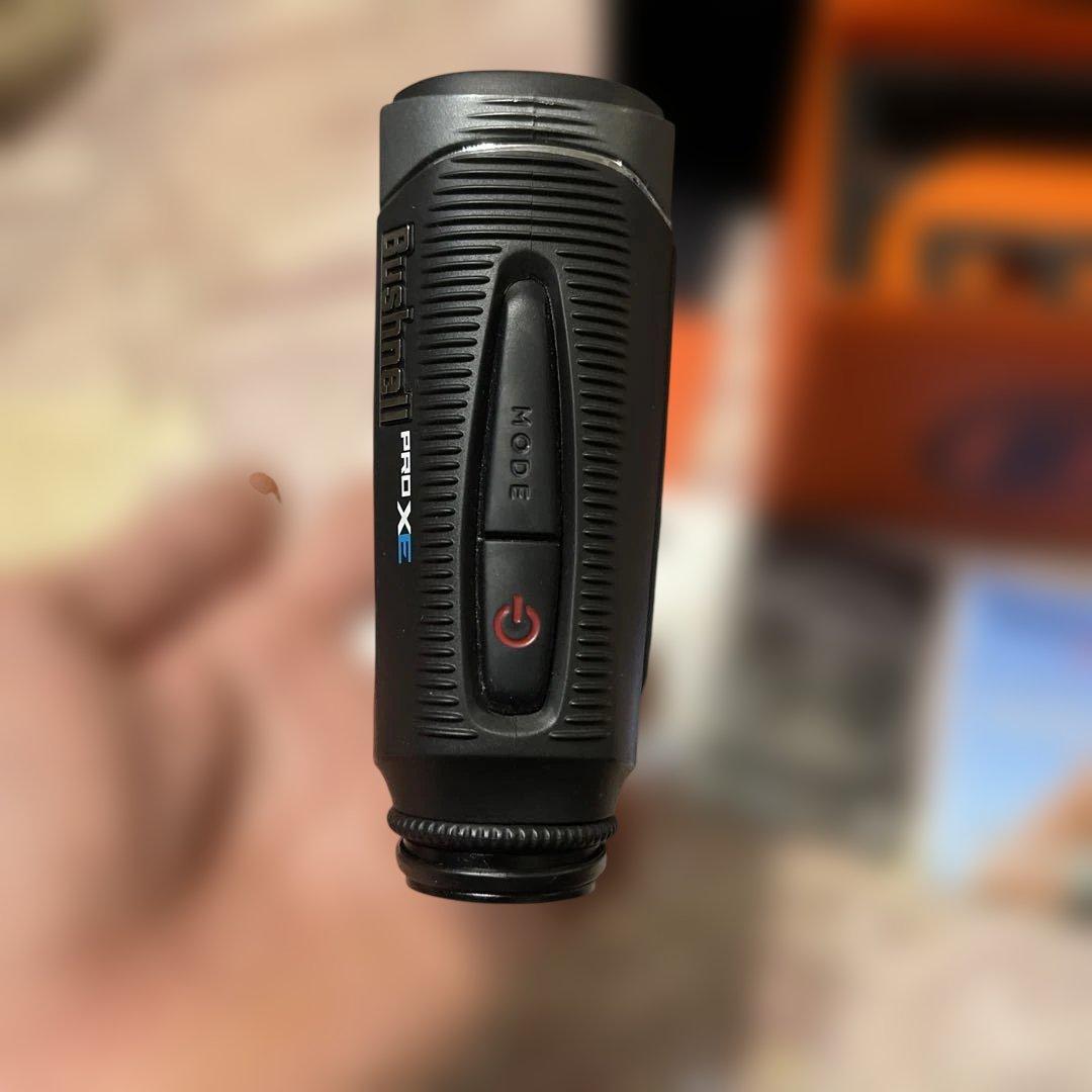 Bushnell ゴルフ用距離計 PRO XE 新品電池3個付き