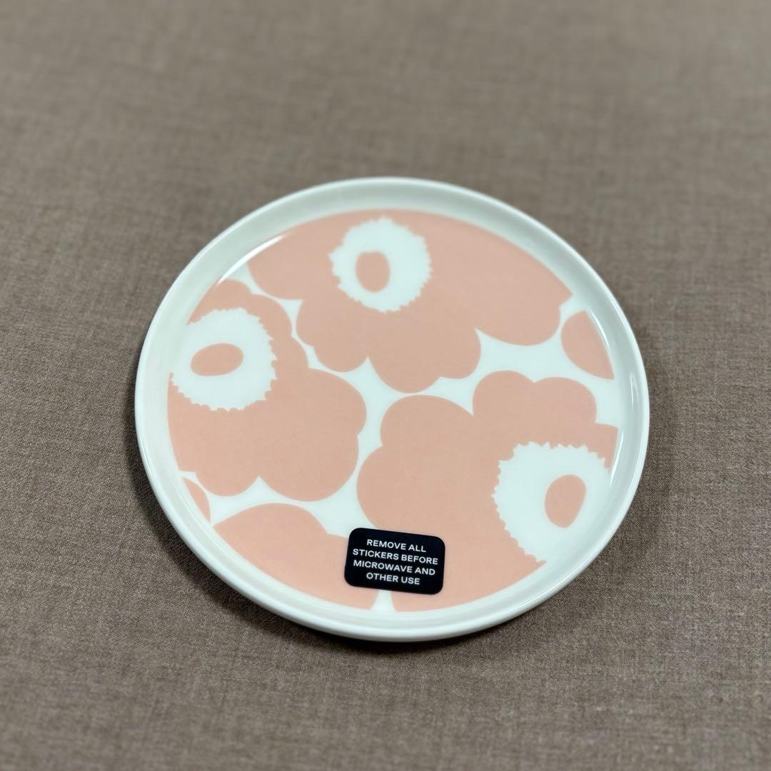 マリメッコ【marimekko】ウニッコ　プレート　Unikko　13.5㎝