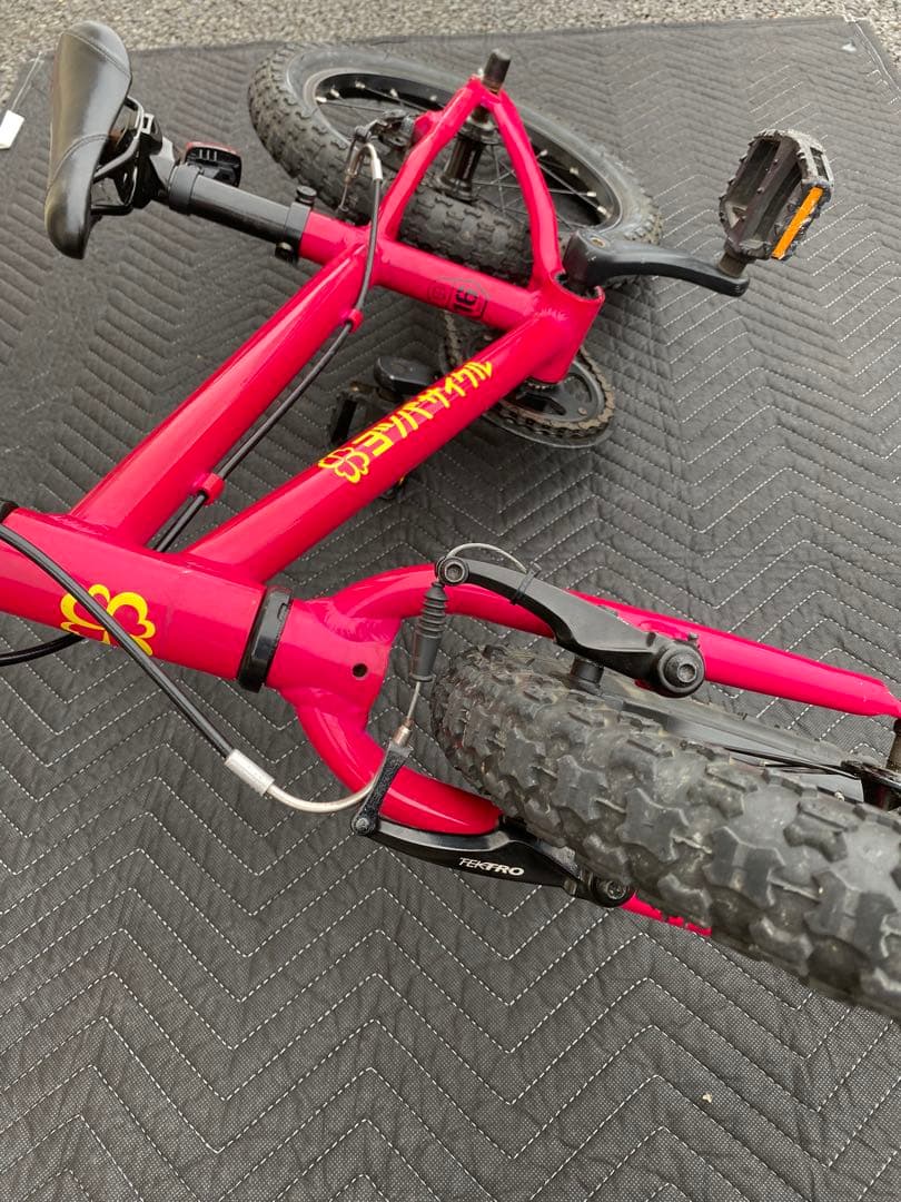 ヨツバサイクル　16インチ　ヨツバゼロ