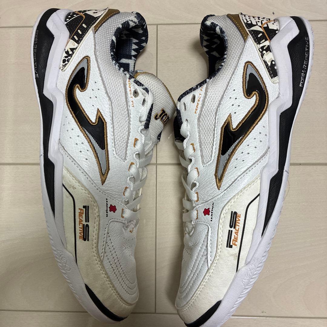 Joma FS Reactive 27cmホワイト ゴールド インドア
