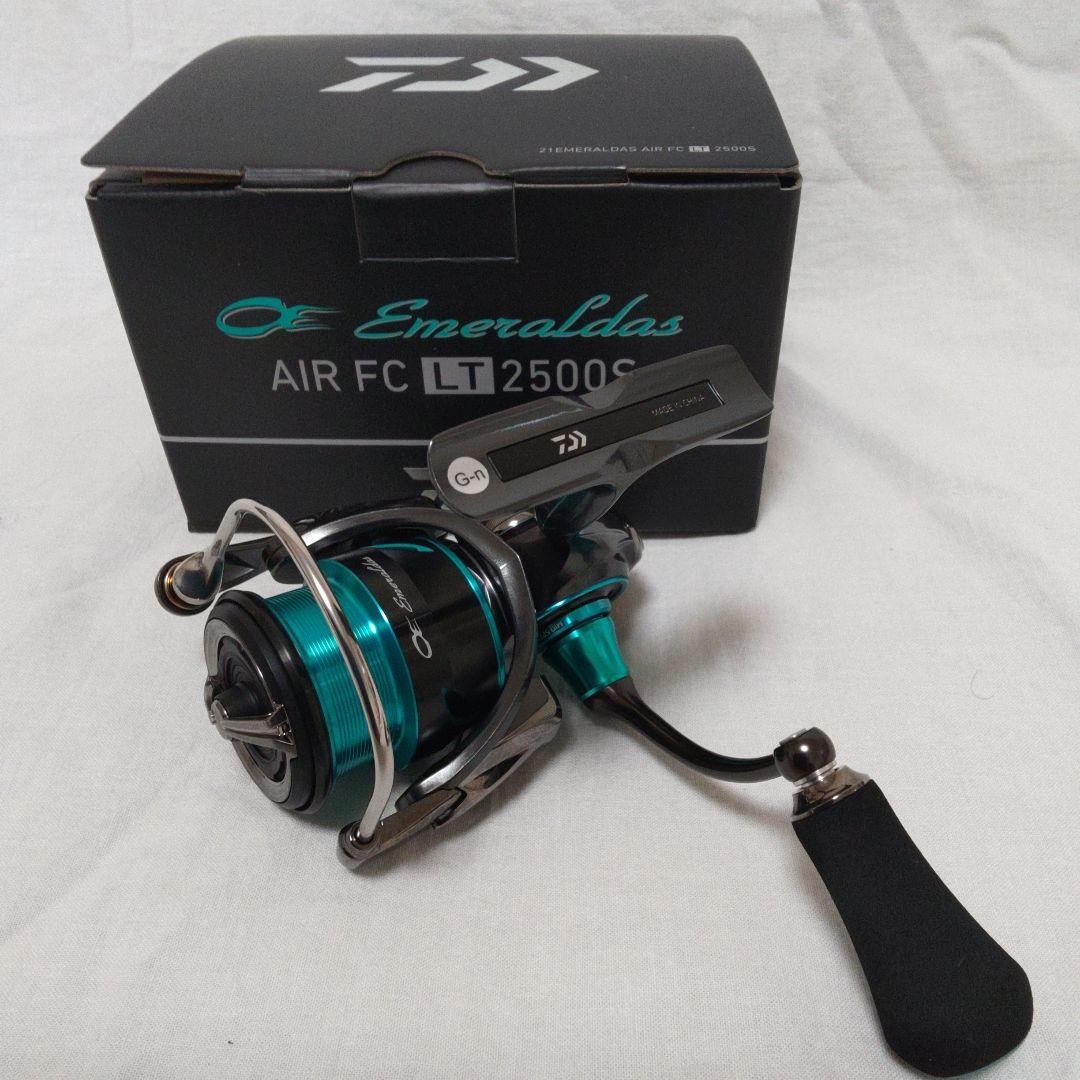 さ*ん様 ダイワ　21エメラルダス　エアFC LT 2500 S【新品未使用品】