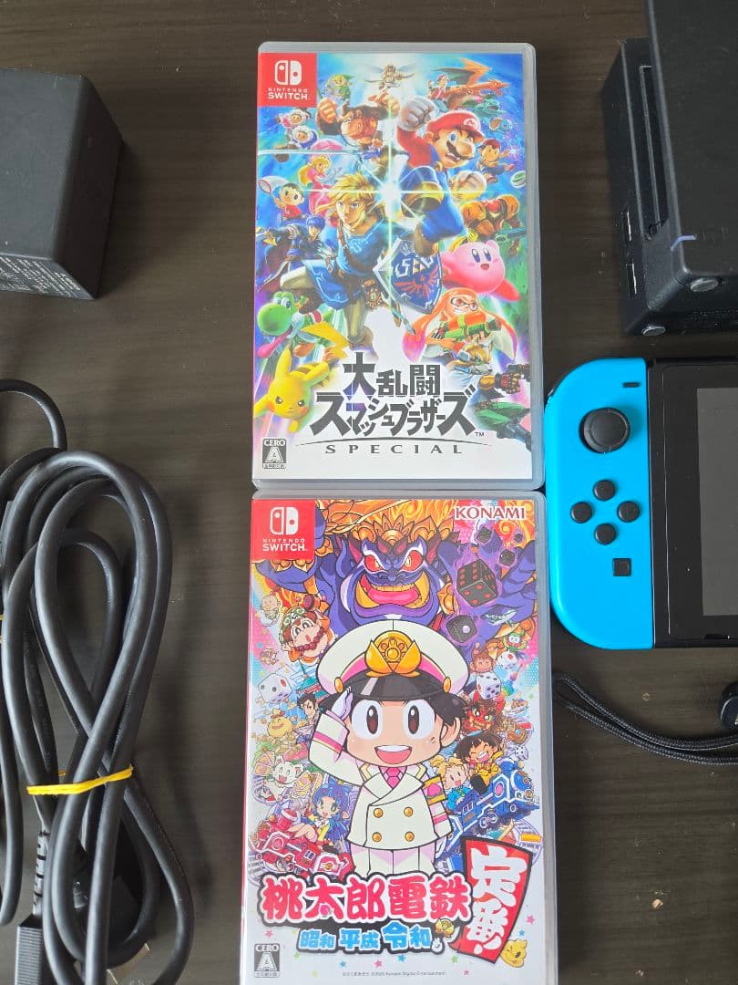 Nintendo Switch コントローラー3つ、SD128gb付き。