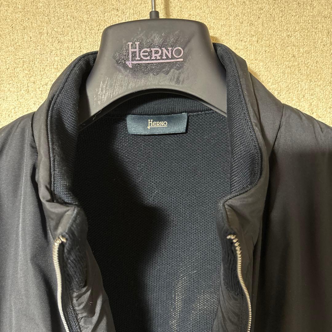 HERNO ヘルノ ポリエステル・コットンピケニット 中綿 ジップアップベスト