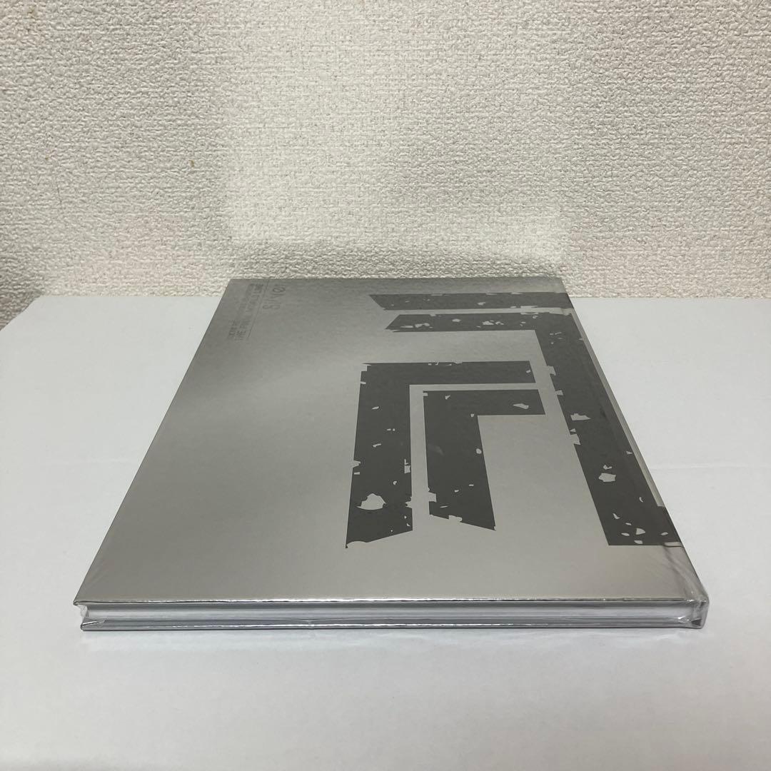 東京卍リベンジャーズ　描き下ろし新体験展 最後の世界線 公式図録　Silver