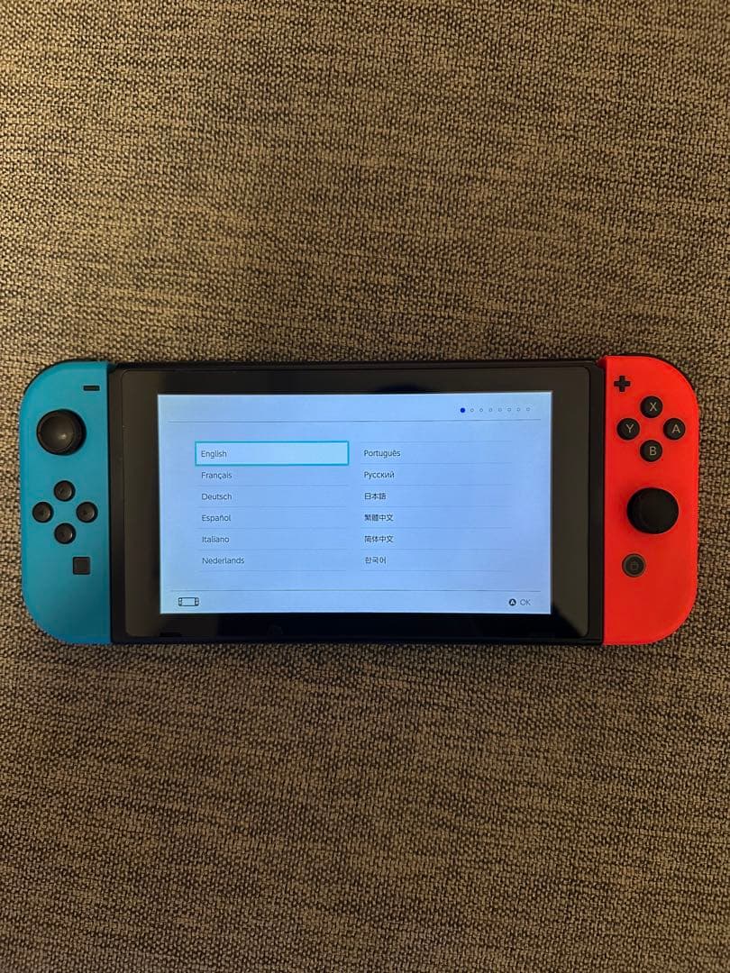 Nintendo Switch 本体 箱 付属品あり 送料込み
