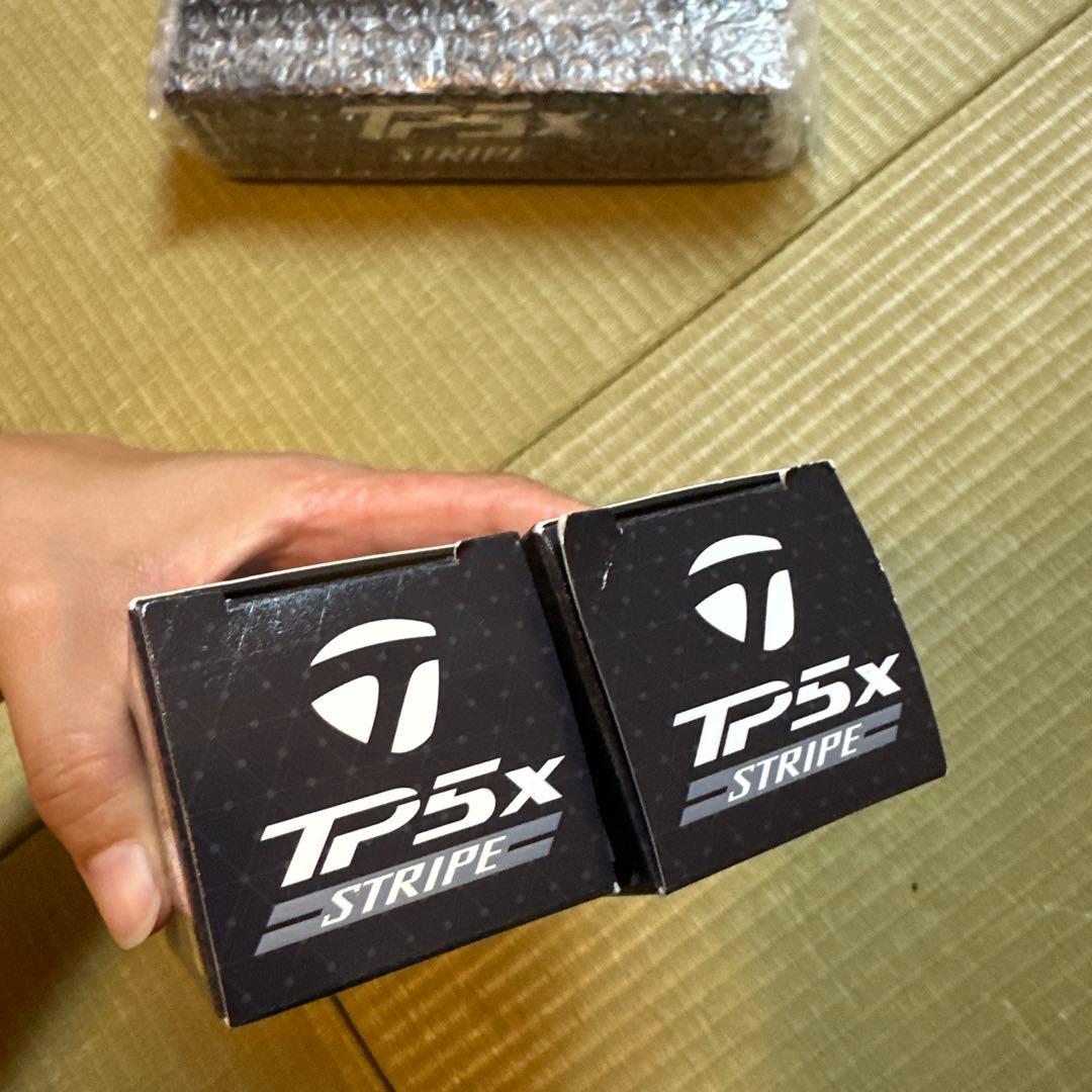 テーラーメイド　TP5x stripe 18球　ゴルフボール　ストライプ