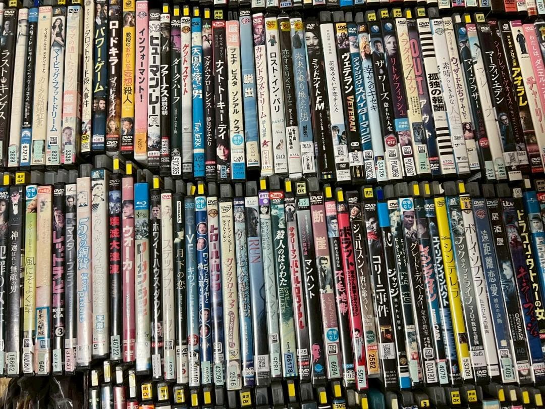 レンタルアップ　DVD　Blu-ray　ブルーレイ　大量　まとめ　約400枚