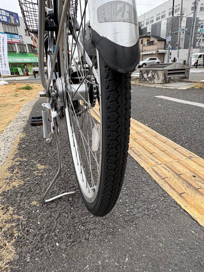 中古ブリヂストン電動アシスト自転車　6.2Ah 大阪　081