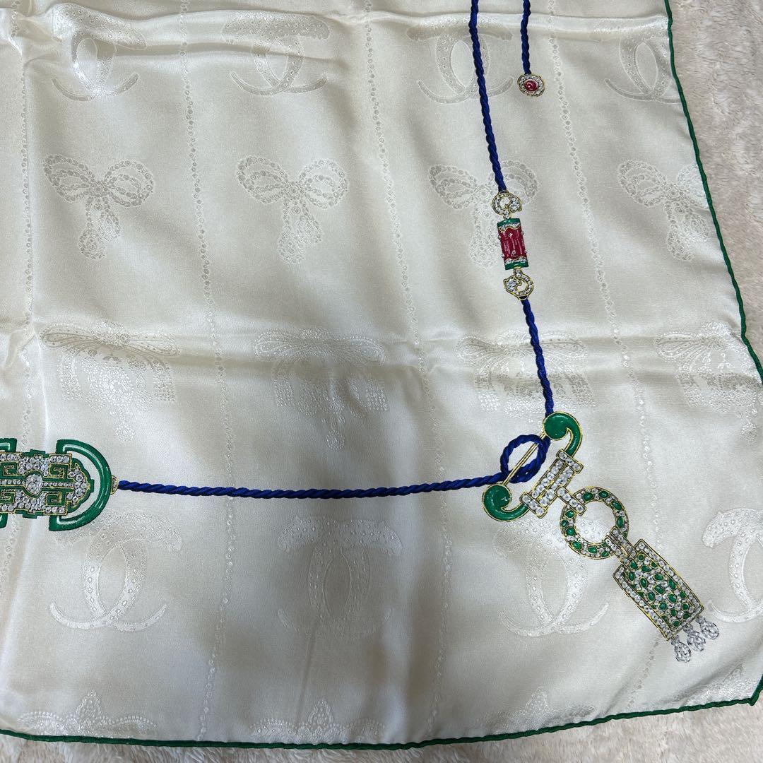 Cartier シルクスカーフ 大判