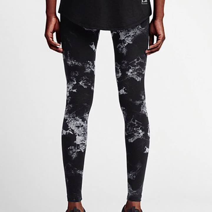 NIKE ナイキ レギンス パンツ レガシー ブラック ヨガ エクササイズ