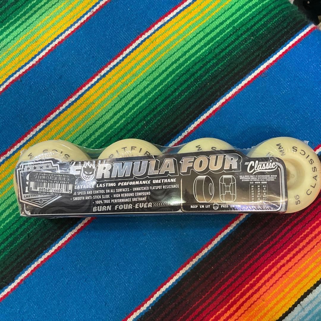 スピットファイアSPITFIRE FORMULA FOUR 56mm 99