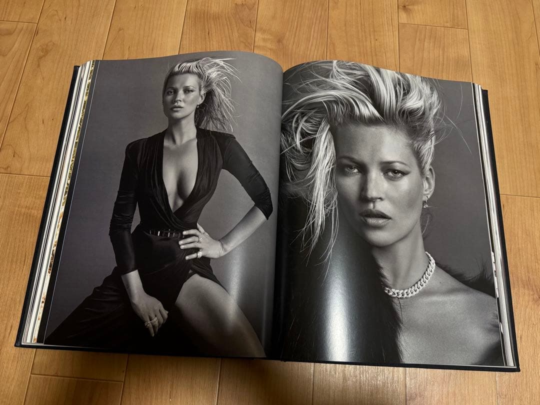 KATE MOSS アートブック