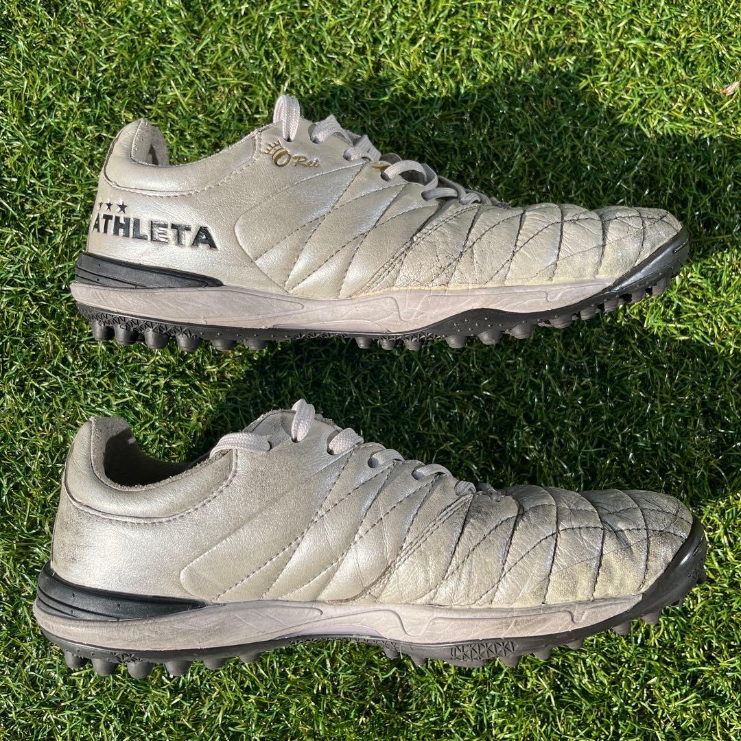 ATHLETA フットサルシューズ ホワイト オーレイ