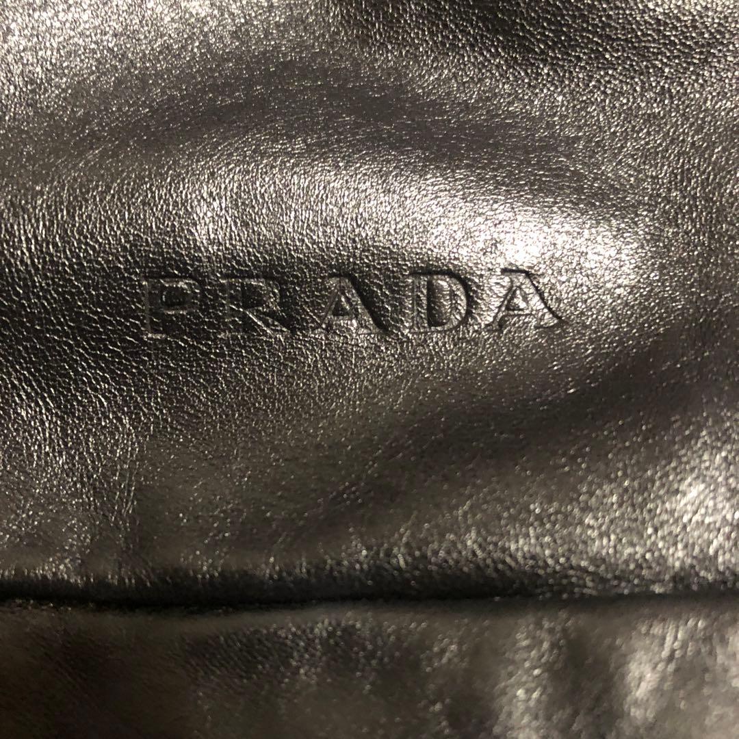 PRADA ブラック ショルダーバッグ