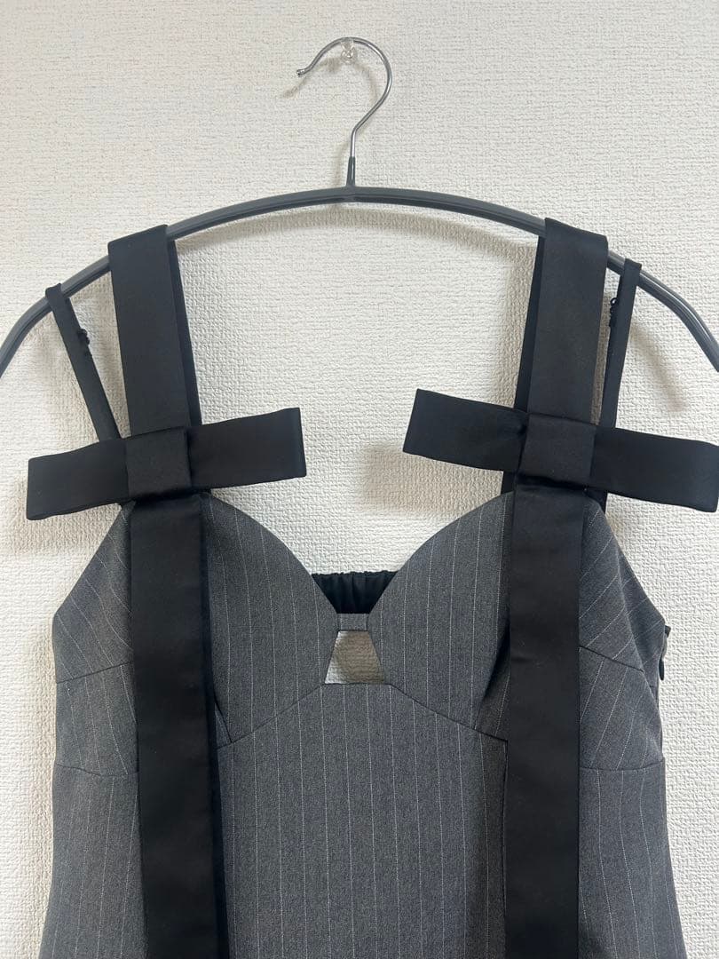 【eimy istoire】ショルダーリボンワンピース　グレー　オケージョン