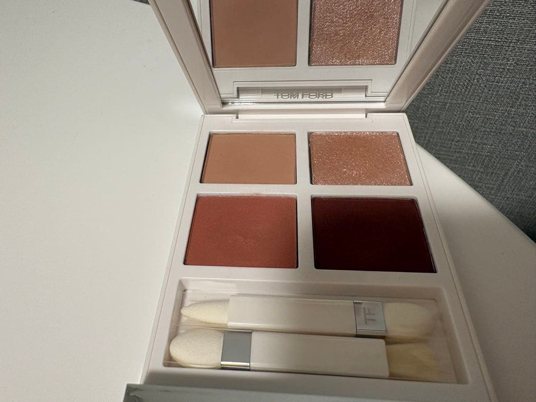 TOM FORD ソレイユアイカラークォード　シャレーミンク
