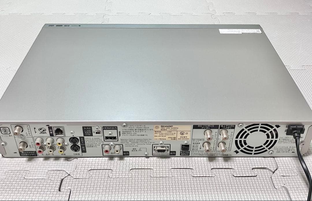 SHARP AQUOS DVD HDD レコーダー　DV-AC32　リモコン付き