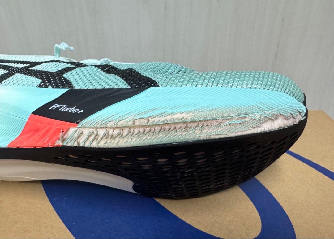 asics メタスピードエッジパリ