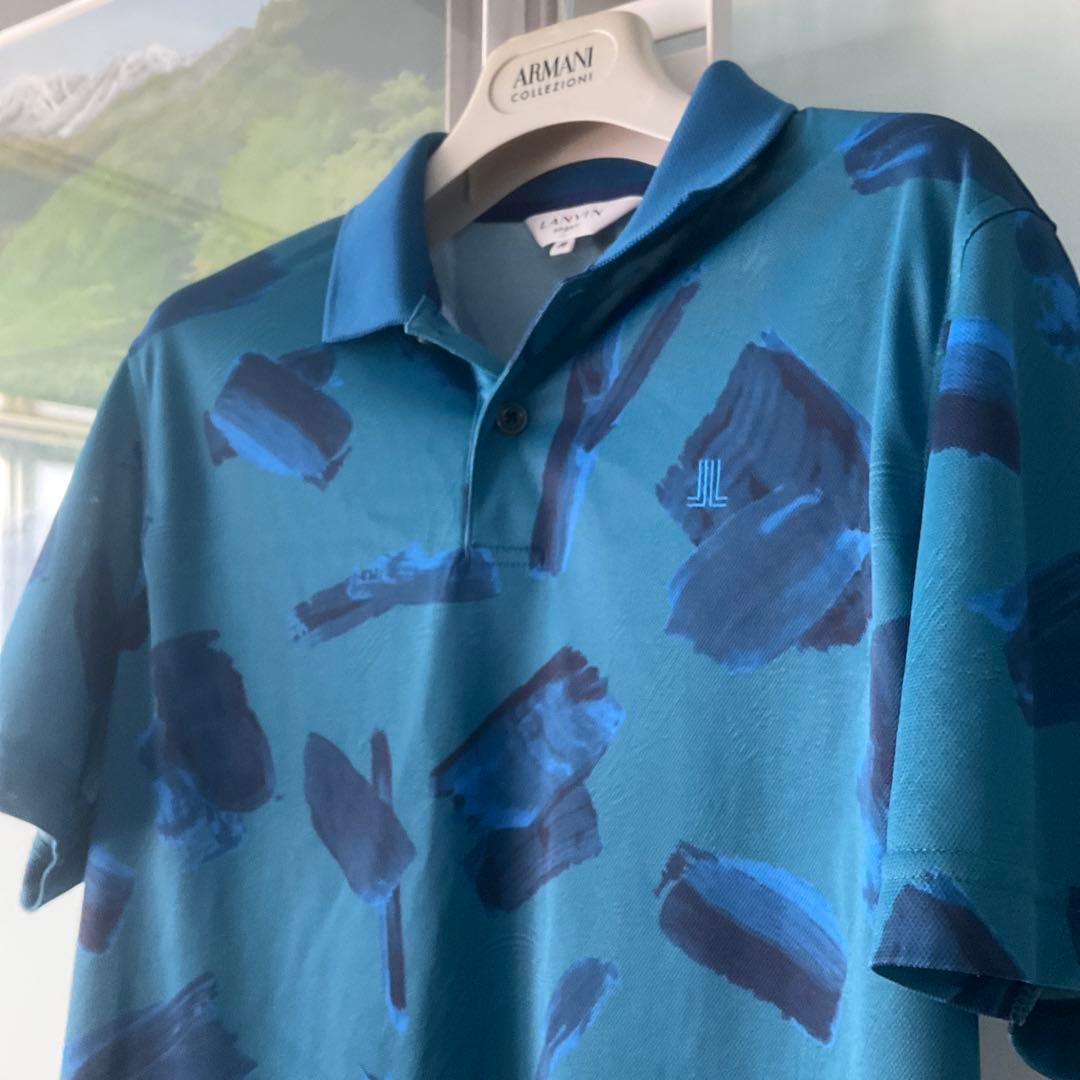 LANVIN の本当にモダンでお洒落なTシャツです。