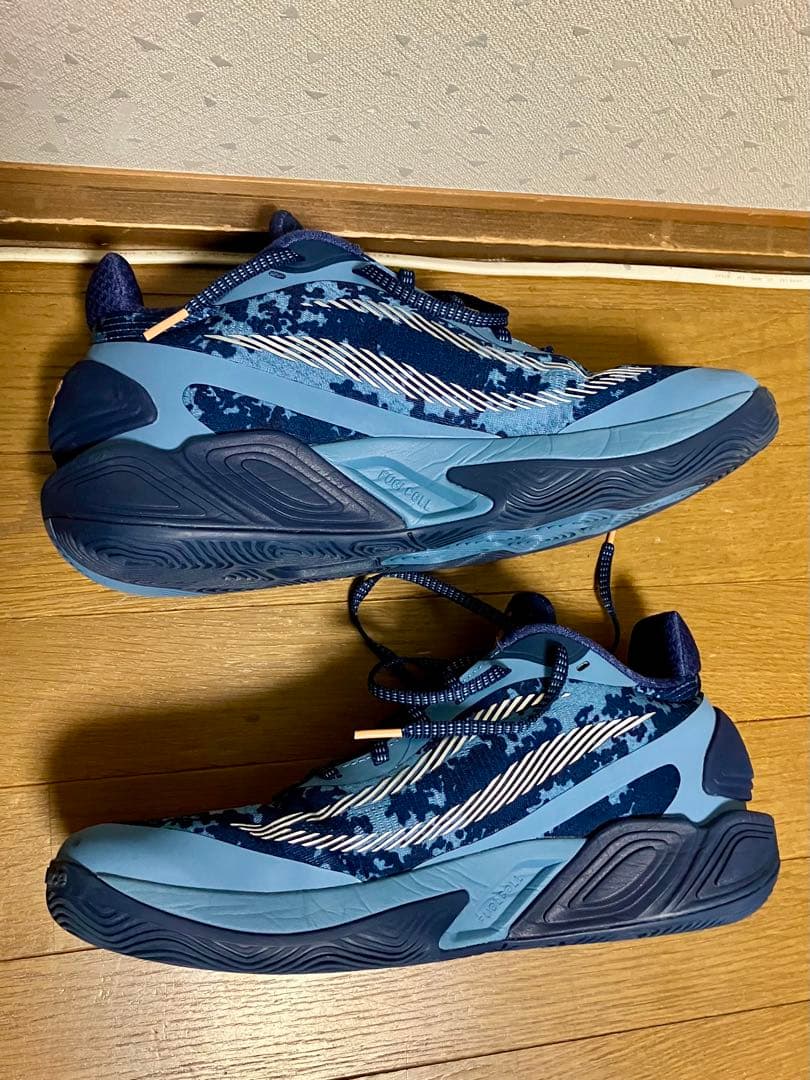 two wxy v5 2E New Balance バスケットボールシューズ