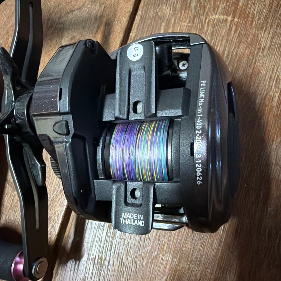 ダイワ 21紅牙 IC 150L