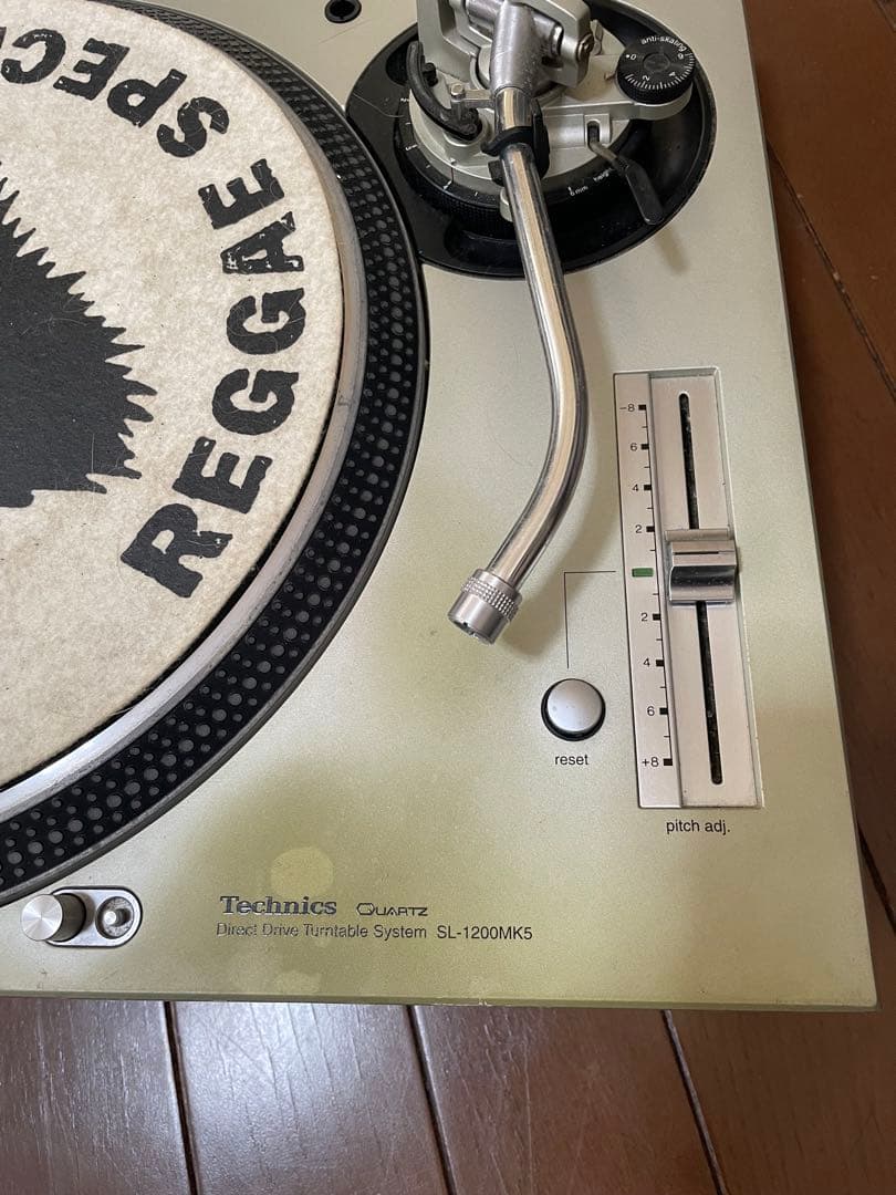 Technics SL-1200MK5 ターンテーブル　DJ