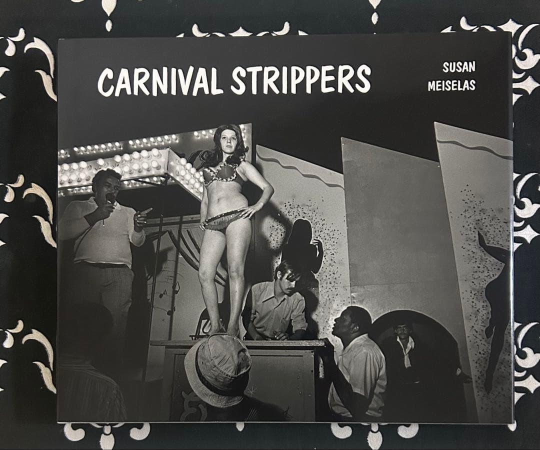 スーザン・マイゼラス Carnival Strippers, 出版社完売品