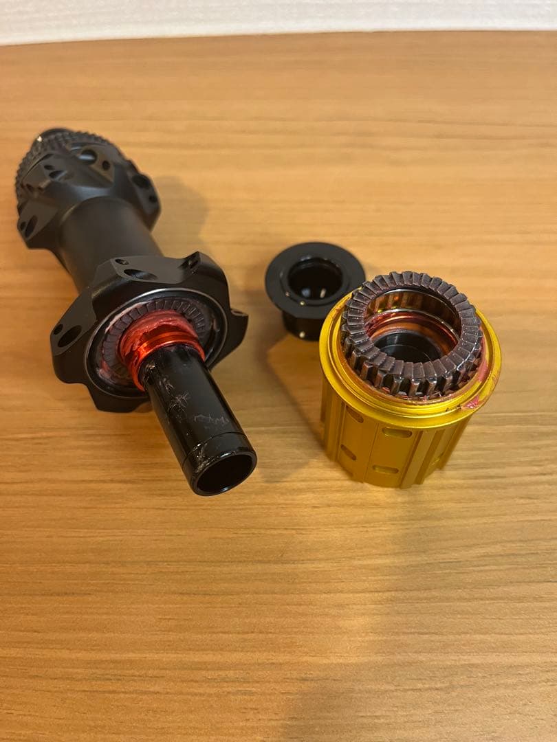 超軽量 カーボンホイール 1222g 45mm高 外内30,24mm 送料無料