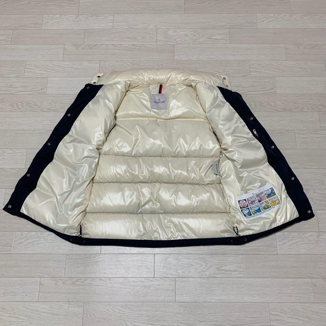 【新品同様】モンクレール　 CADENET ダウンベスト　2 ネイビー5D131