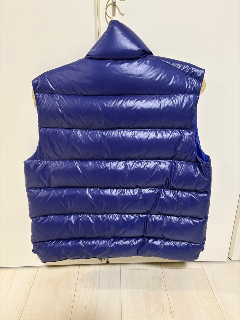 【美品】モンクレール ダウンベスト　サイズ1 珍しいパープル