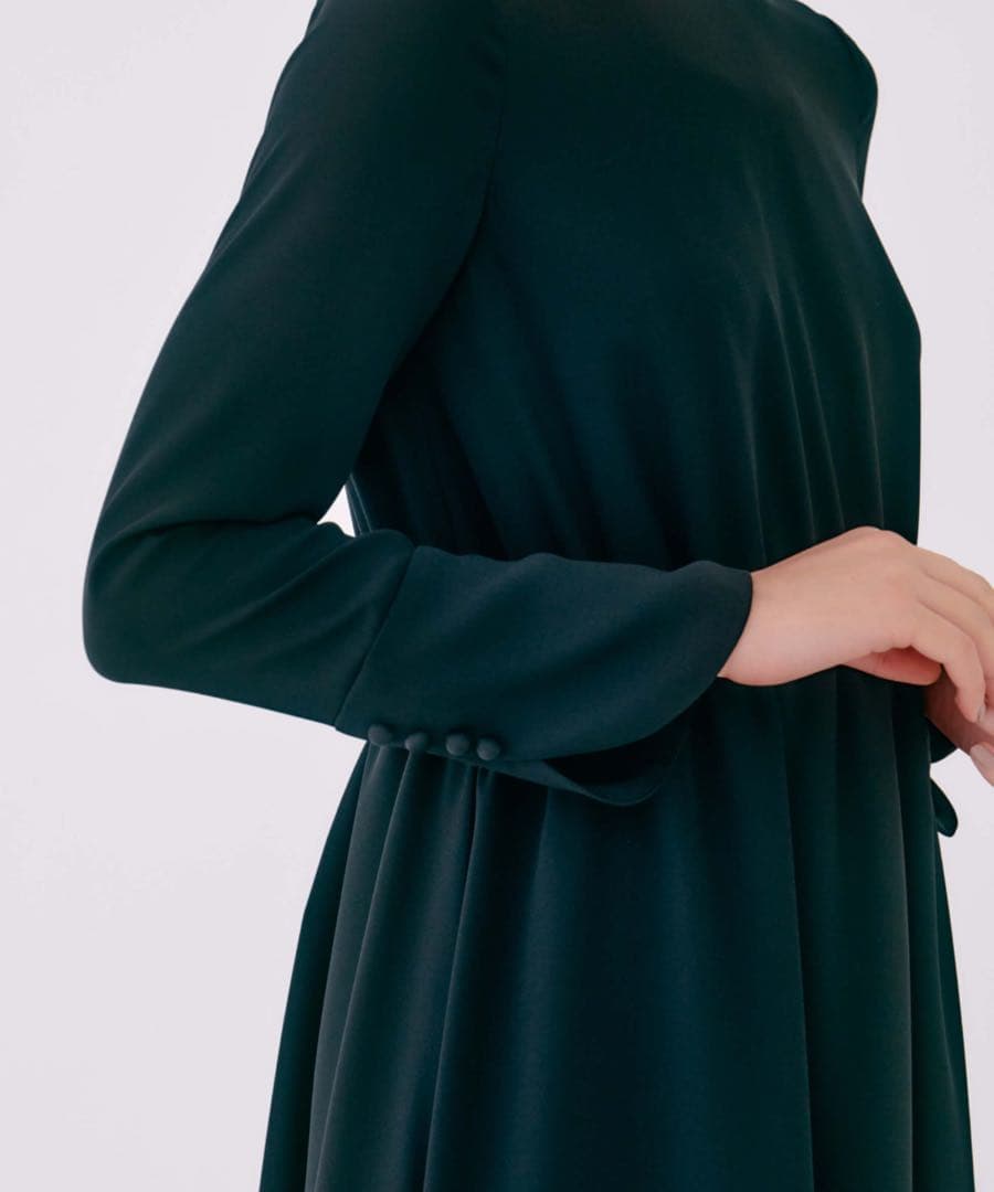 新品⚫️kaene フォーマルシフォンワンピース　ブラック　カエン