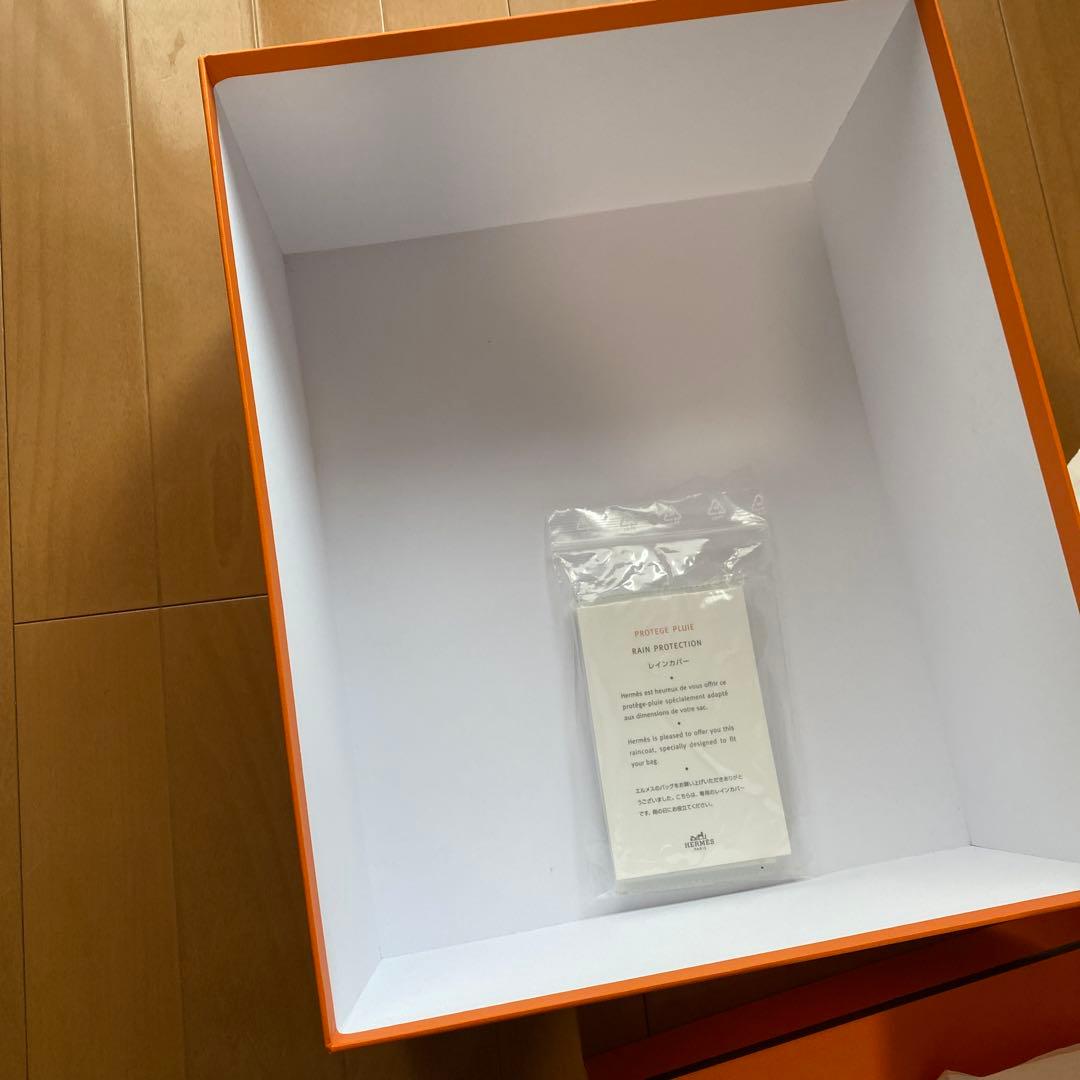 HERMES オレンジ 色　空箱