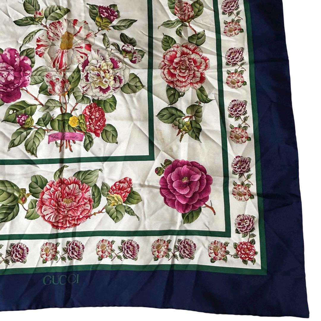 ♥️GUCCIグッチ シルクスカーフ Le Camelie 花柄 大判 イタリア製