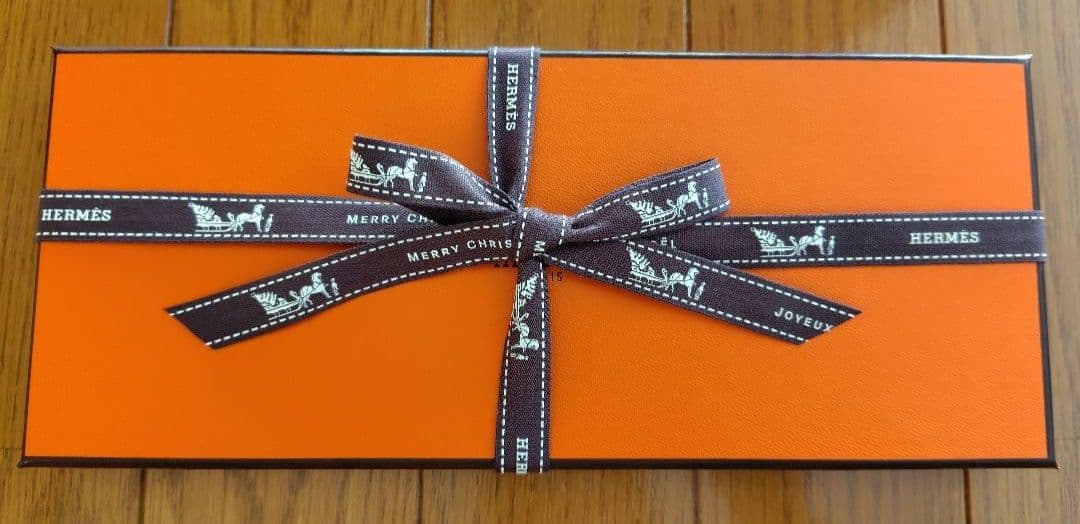 HERMES　エルメス　カレ55　バンダナ　スカーフ　コーラスステラルム　黒白