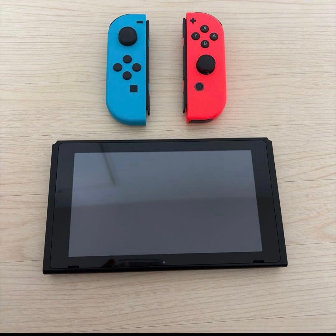 ジャンク品　Nintendo Switch 青/赤　本体