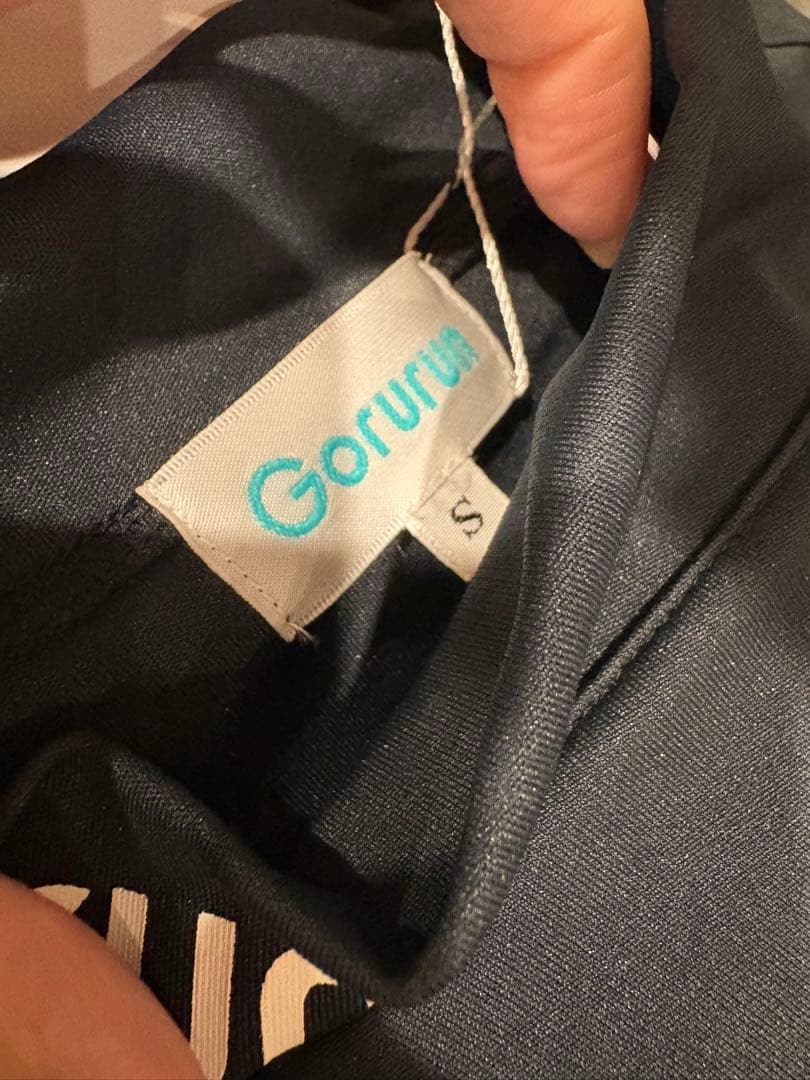 GORURUN レディース ロゴプリント モックネックT
