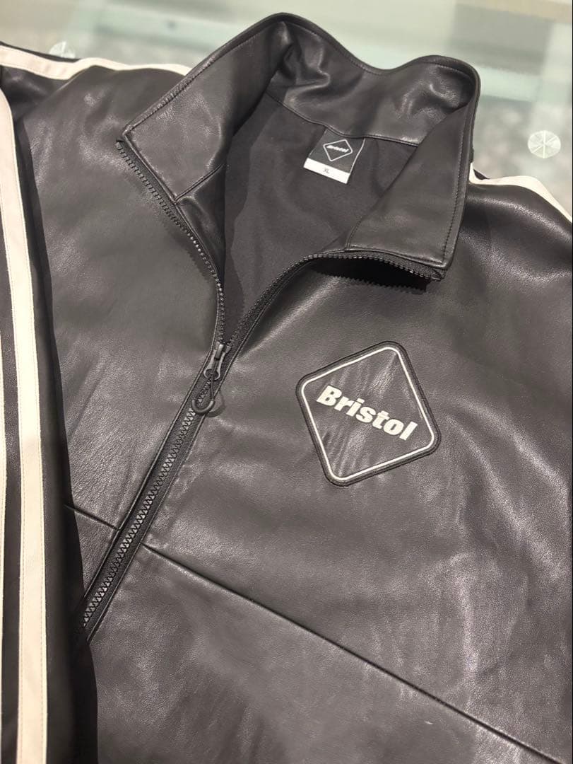 最終価格希少Bristol 合皮ブラックレザージャケット XL