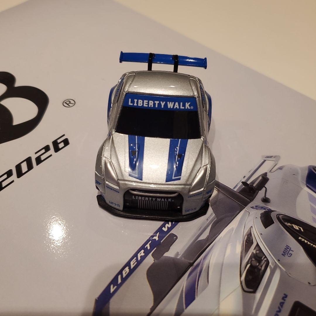 LIBERTY WALK GT-R ミニカー ガチャガチャ　非売品