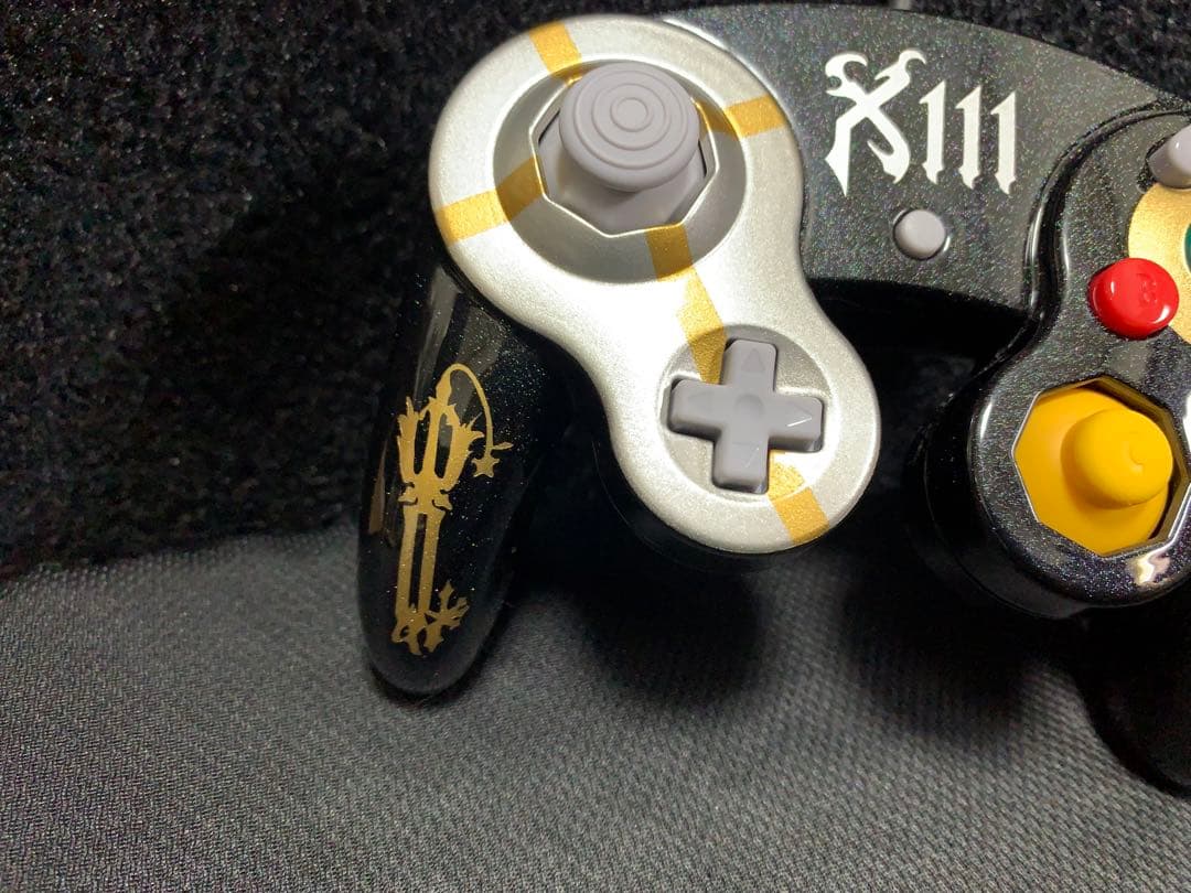 スマブラブラック　ニンテンドーゲームキューブコントローラ　GCコン