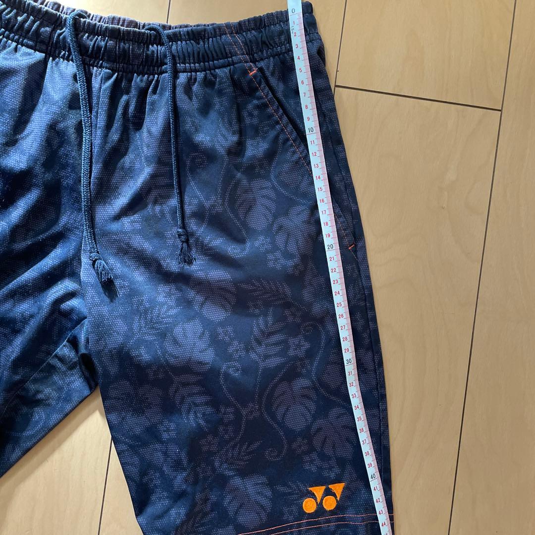 ヨネックス　ハーフパンツ　Sサイズ　ボタニカル柄