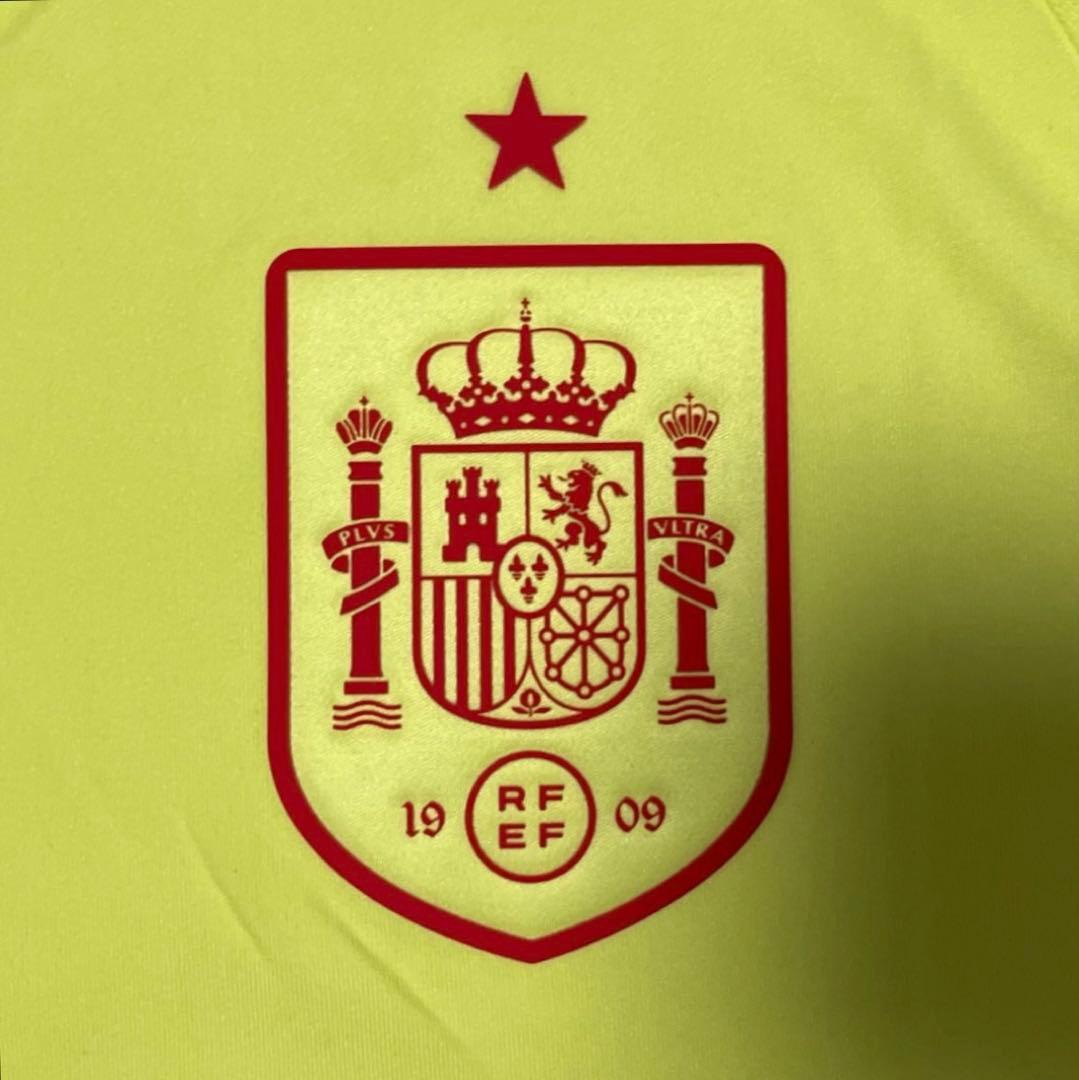 【新品・未使用・紙タグ付】スペイン代表　ユニフォーム