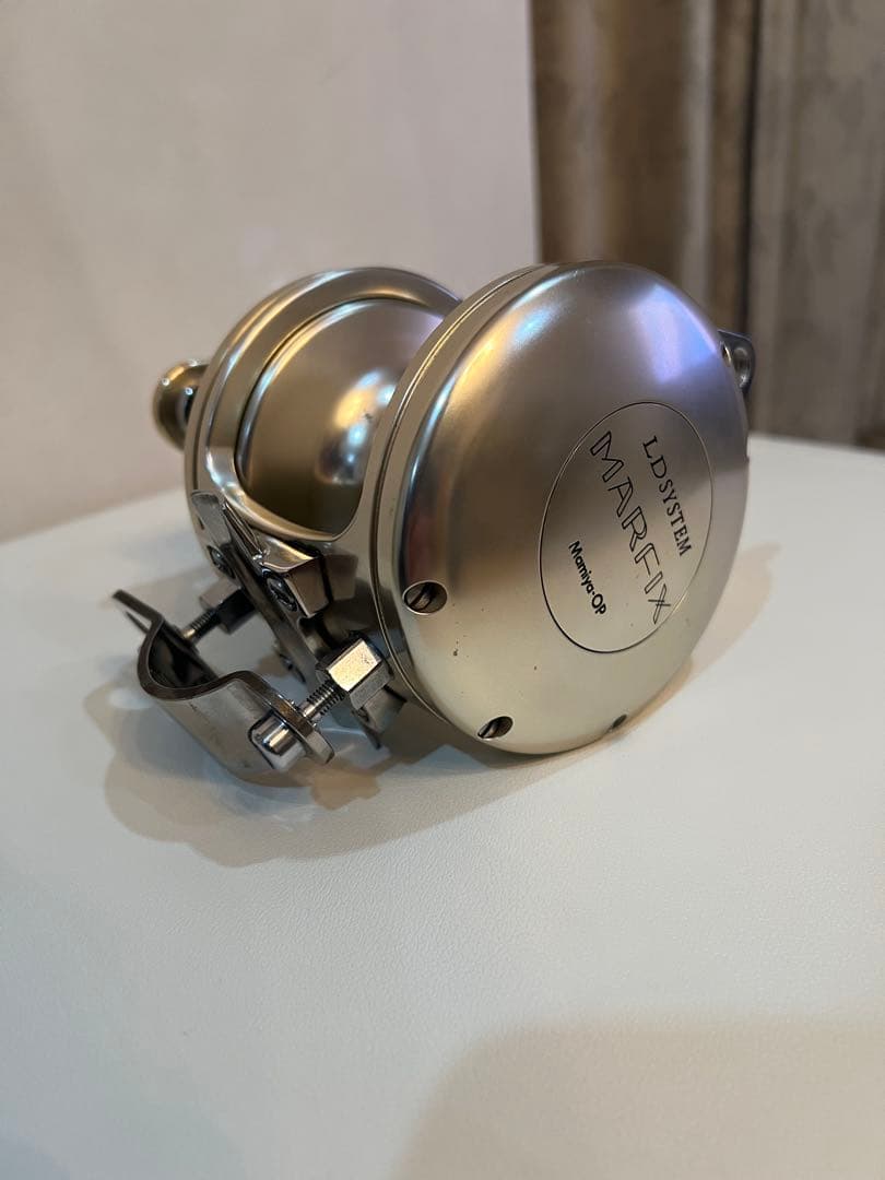 MARFIX LD-30B 巻き感・糸出良好　両軸リール