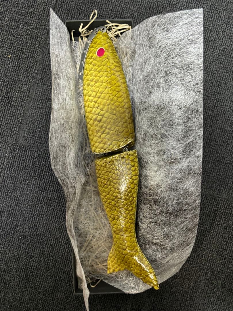 ジャイアントベイト　魚皮　パチイノ　278 マニフォールド