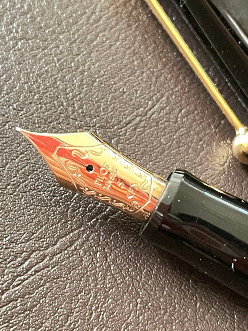 PILOT パイロット カスタム 74 14K 585 細字Fブラック