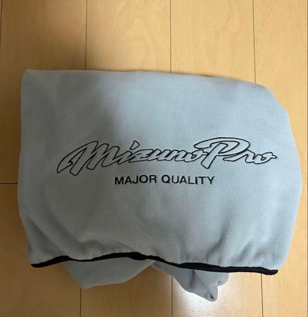 ミズノプロ極美品グレーLサイズフリース
