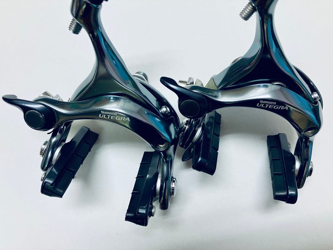 ULTEGRA BR-6600キャリパーブレーキ