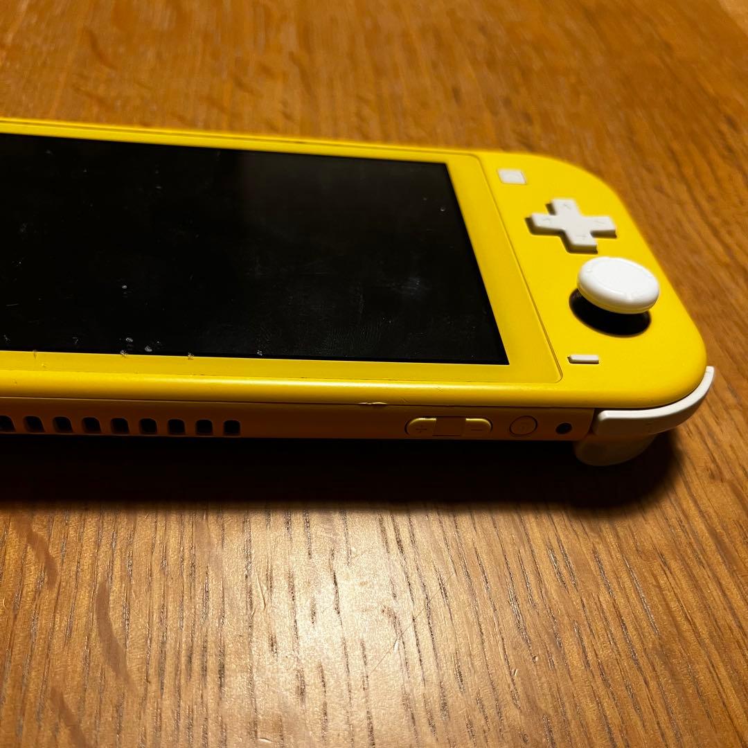 Nintendo Switch Lite イエロー　ジャンク